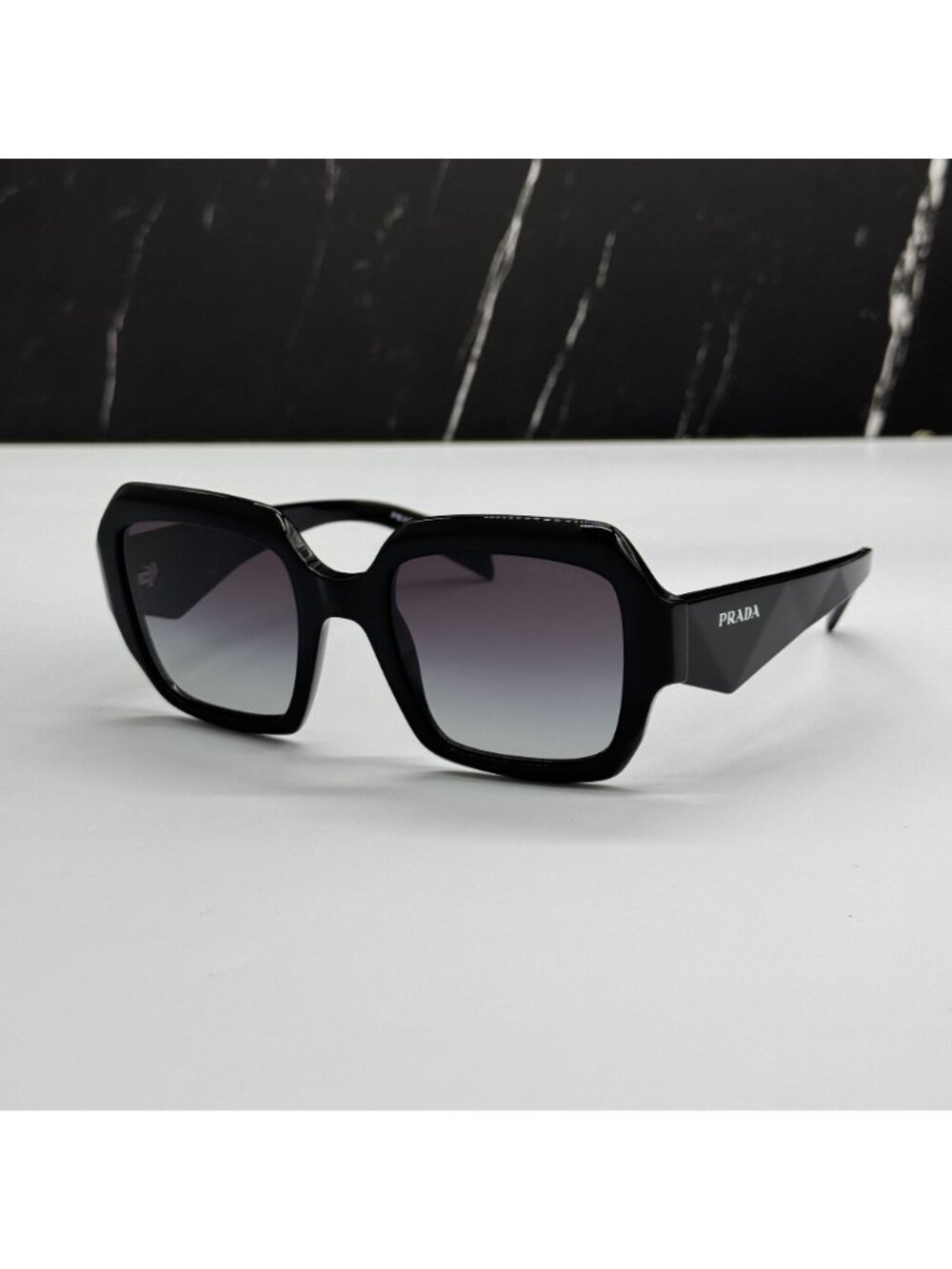 NEW PRADA PR28ZS 16K90A SUNGLASSES PR 28ZS 16K90A OVERSIZED BLACK WOMEN SPR 28Z - Picture 2 of 10